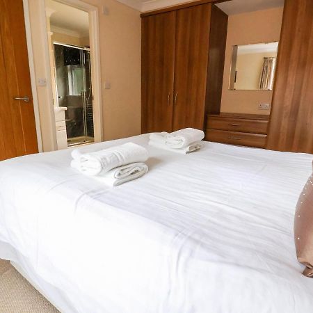 Oak Lodge Hadnall 外观 照片